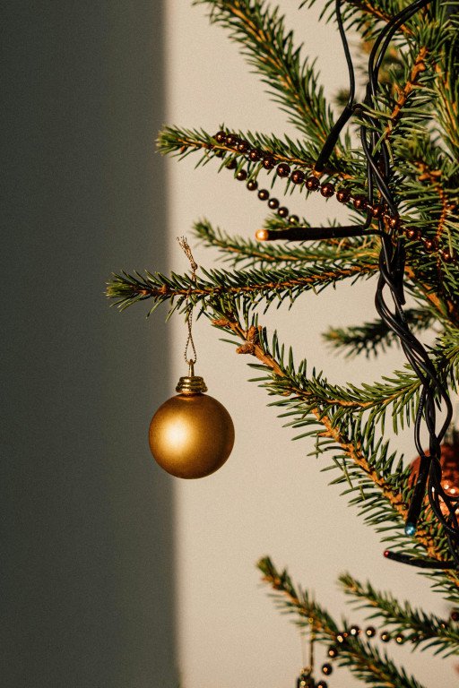 The Ultimate Christian Christmas Songs Compilation: A Joyous Playlist for the Festive Season